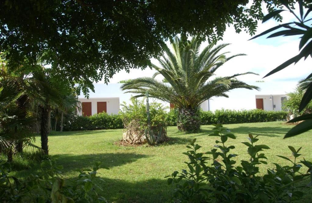 Tenuta Don Monaco - Agriturismo Санта-Чезареа-Терме Экстерьер фото